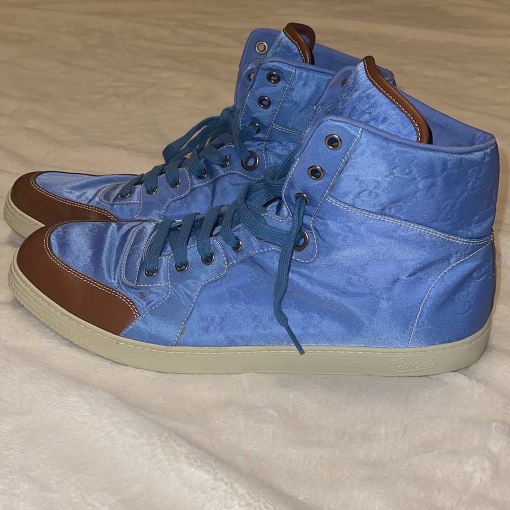 Stylish Gucci Hightop Sneakers!